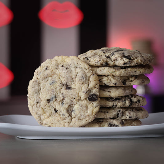 Bakery Fresh Cookies & Cream Cookies